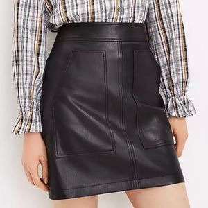 NWT Loft | Faux Leather Pocket Shift Skirt, black, 8 Petite